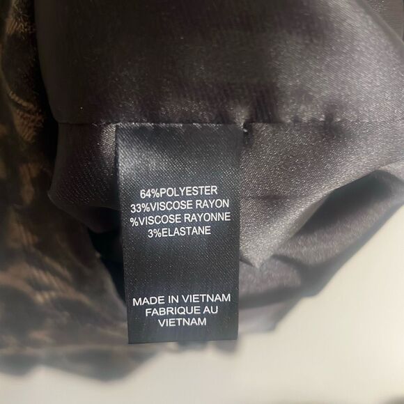 ✨Tahari Animal Print Pencil Sz 12 Skirt✨ - Picture 7 of 8